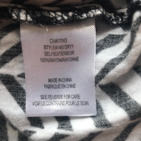 Women’s Daniel Rainn Patterned Blouse Sz Small - Picture 3 of 4